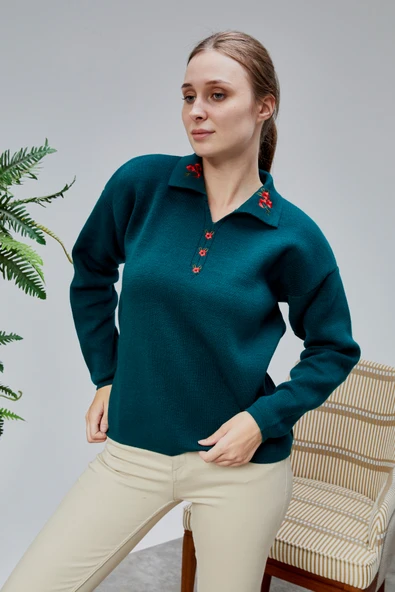 Kadın Polo Yaka Oversize Çiçek Nakışlı Triko Kazak Petrol Yeşili - Resim 10