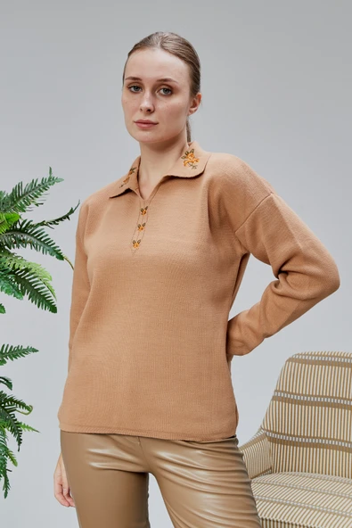 Kadın Polo Yaka Oversize Çiçek Nakışlı Triko Kazak Vizon - 3