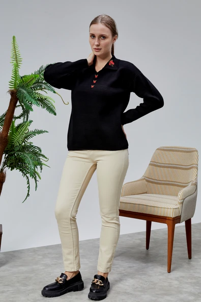 Kadın Polo Yaka Oversize Çiçek Nakışlı Triko Kazak Siyah - Resim 16