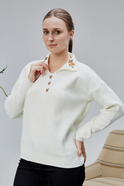 Kadın Polo Yaka Oversize Çiçek Nakışlı Triko Kazak Ekru - Resim 3