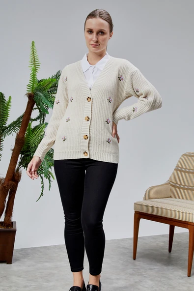 Lugmo Kadın Triko Hırka Çiçek Nakışlı Standart Beden Ten - Resim 6