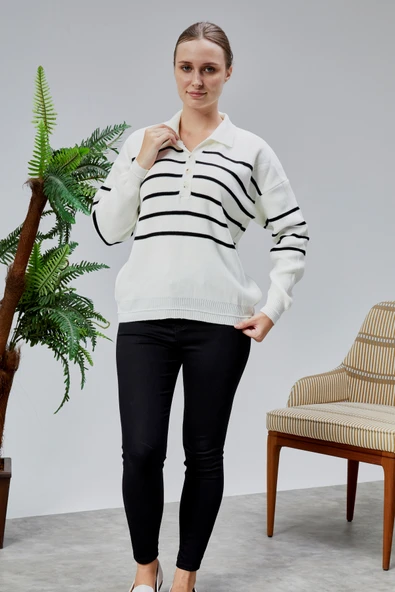 Kadın Polo Yaka Oversize Çizgili 4 Düğmeli Triko Kazak Ekru - 7