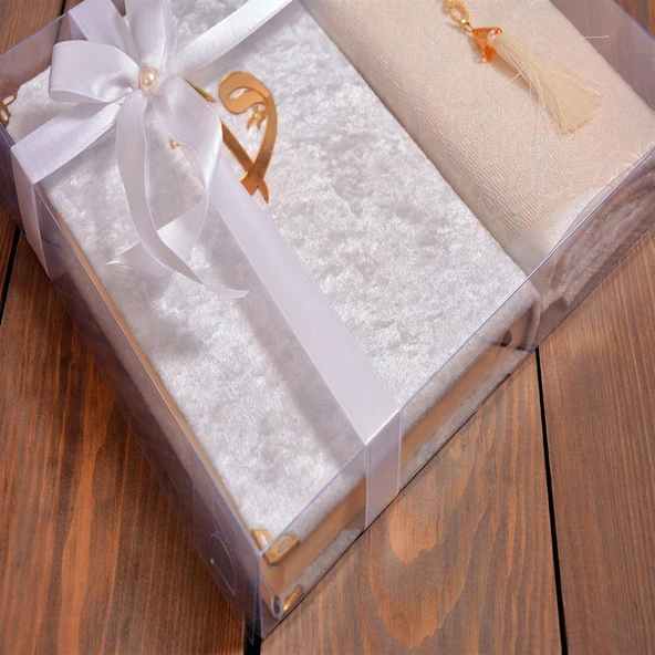 Kutulu Kadife Kuranı Kerim İnci Tesbihli Simli Goblen Seccadeli Beyaz Renk