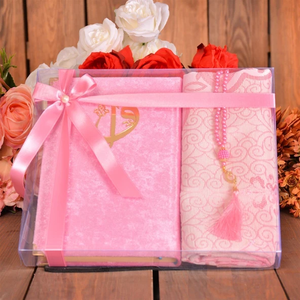 Kutulu Kadife Kuranı Kerim İnci Tesbihli Simli Goblen Seccadeli  Pembe Renk