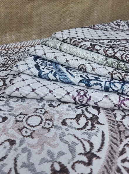 Simli Goblen Seccade