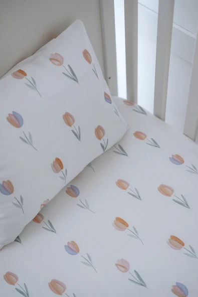 NOU Renkli Laleli Organik Bebek Lastikli Çarşaf Seti (80X140+15) - Spring Tulip