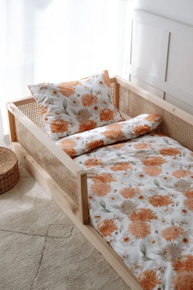 NOU Büyük Çiçekli Organik Montessori Nevresim Seti (100x200) - Flower Party