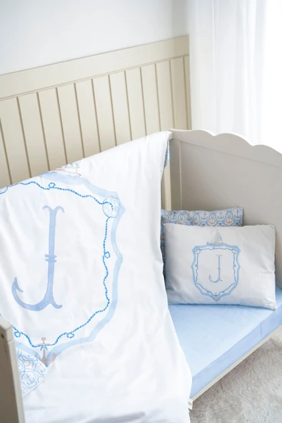 NOU Harf Serisi J Harfi Bebek Boy Nevresim Seti ( 100x150) - Noble Serie Mavi - Resim 2