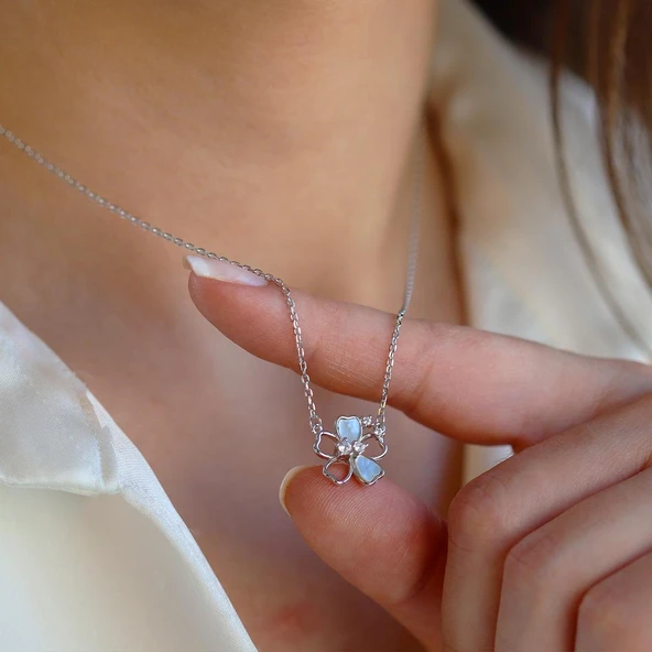 Çiçek Sedefli Gümüş Kolye - Resim 3