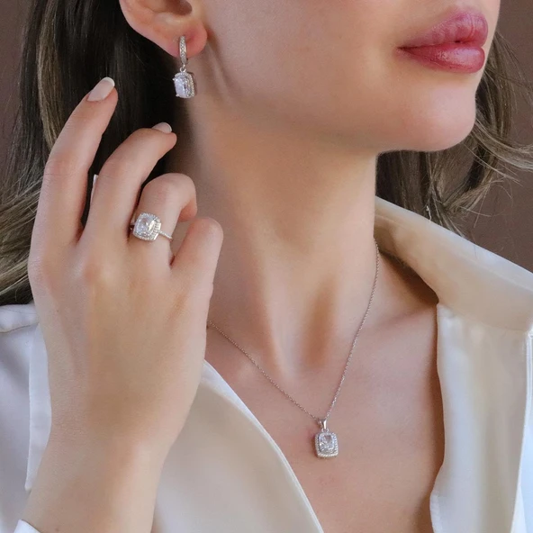 Icecut Taşlı Gümüş Set ürün görseli