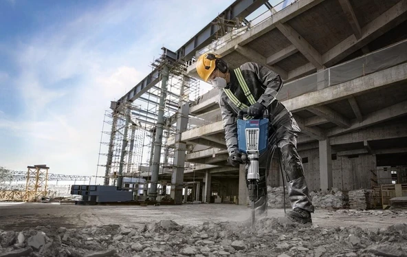 Bosch GSH 14 C 1750 W Kırıcı - Resim 3