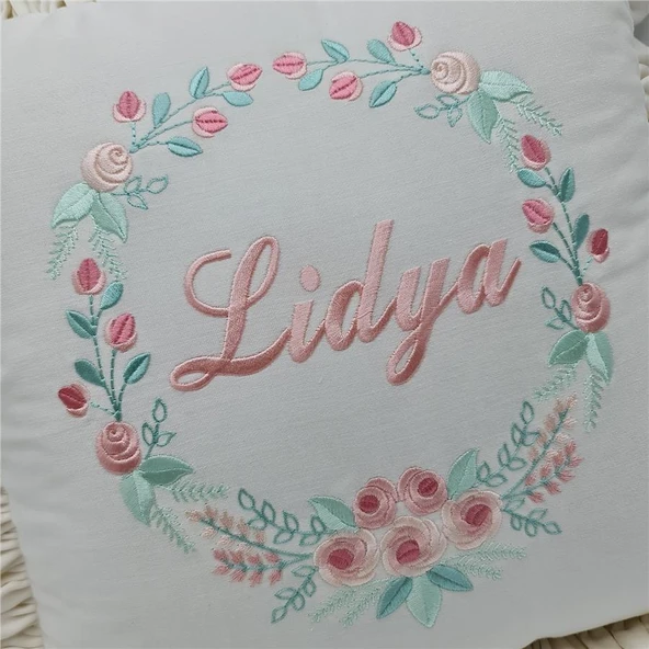 İsimli  Rococo Laruel Desenli Takı Yastığı Pudra  işlemeli Ekru 40x40 cm - 2