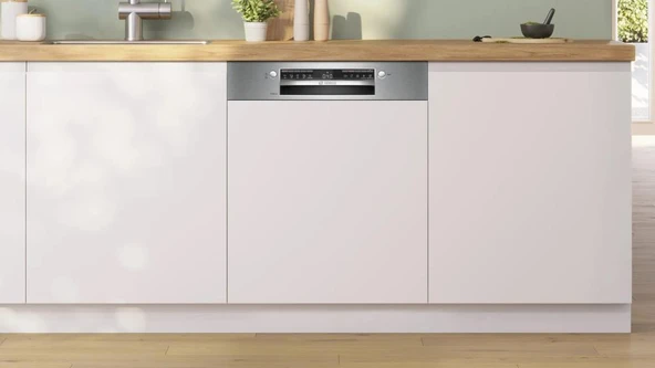 Bosch SMI4IKS50T Bulaşık Makinesi Yarı Ankastre - Resim 3