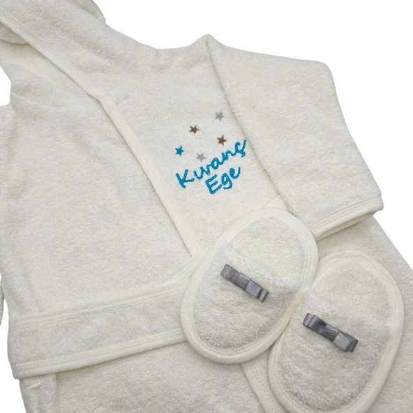 İsimli Kundak Havlusu ve Bornoz 0-3 Yaş Ayıcık Temalı - 4