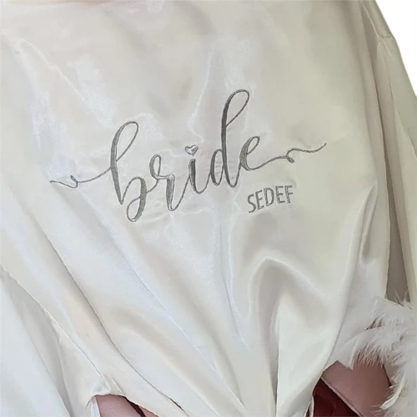 Kişiye Özel Nakışlı Gelin Sabahlığı Gümüş Sim İşlemeli Kolu Tüylü - 2