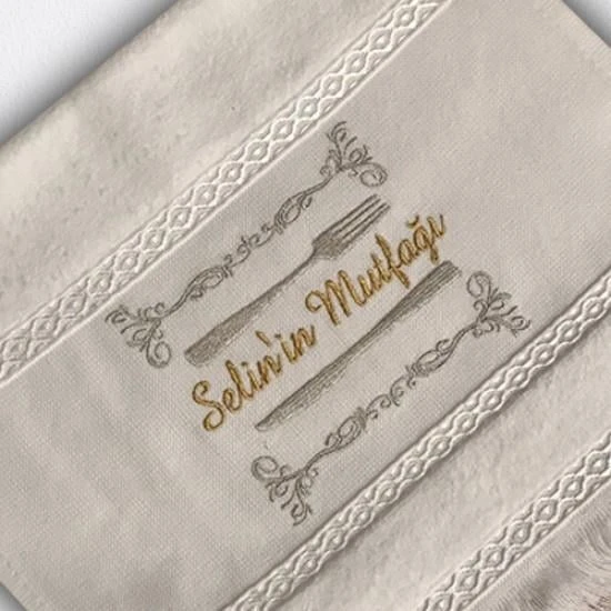 İsimli Nakışlı Kadife Beyaz El Havlusu 30x50 Cm ürün görseli