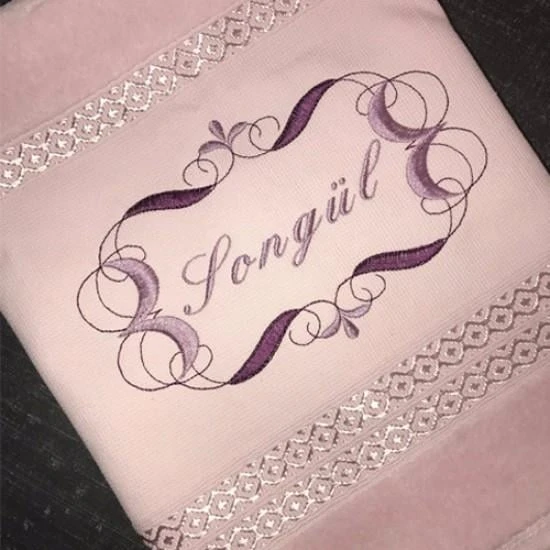 İsimli Kadife Havlu 50x90 Pudra Pembe ürün görseli