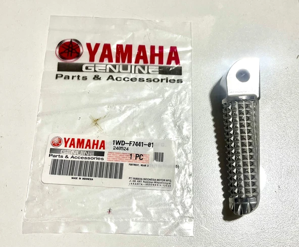 ARKA BASAMAK SAĞ YAMAHA YZF R25 250cc 2018-2024 ürün görseli