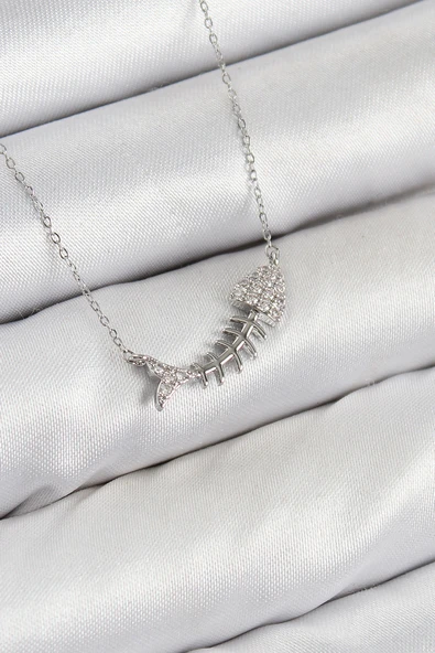 Pirinç Zirkon Taşlı Balık Kılçığı Model Gümüş Renk Kadın Kolye - EBJ250802W37066 ürün görseli