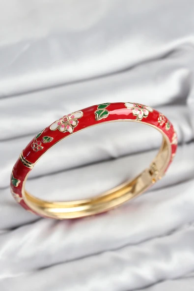 Mineli Pirinç Kırmızı Çiçek Motifli Gold Kadın Kelepçe - EBJ250802W36964 ürün görseli