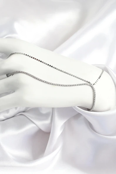 CEYLAN ADAM Pirinç Zirkon Taşlı Ezme Zincir Model Gümüş Renk Kadın Şahmeran ürün görseli