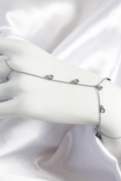 CEYLAN ADAM Pirinç Zirkon Taşlı Sallantılı Damla Model Gümüş Renk Kadın Şahmeran ürün görseli