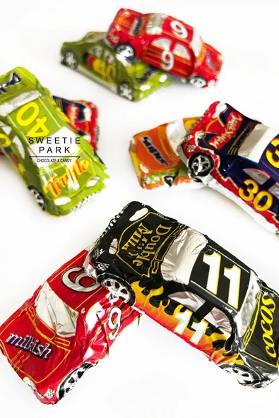 Sweetie Park My Car Mix 10 Adet Karışık Yarış Araba Figürlü Fındıklı Elvan Hediye Pralin Pinyata Çikolata 100 gr - 2