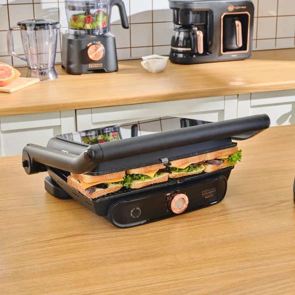 Karaca Gurme Luxury 2.0 Elektrikli Evlilik Paketi Tost, Kahve, Çay Makinesi ve Mutfak Robotu Black Copper - 2