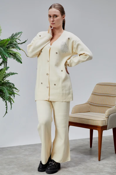 Kadın Triko Takım Taşlı Standart Beden Ekru - Resim 2