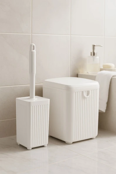Lines Serisi Beyaz 2'li Banyo Seti, Akrilik Kare 5 Litre Çöp Kovası, Tuvalet Fırçası Takımı 3460 ürün görseli