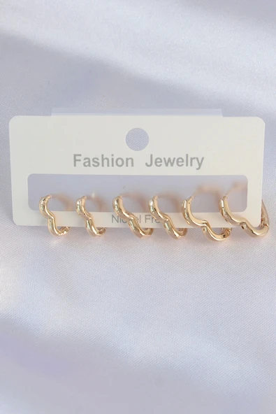 Pirinç Gold Renk Kalp Model Küpe Seti ürün görseli