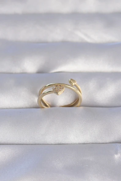 Pirinç Gold Renk Zirkon Taşlı Kalpli Model Ayarlanabilir Yüzük