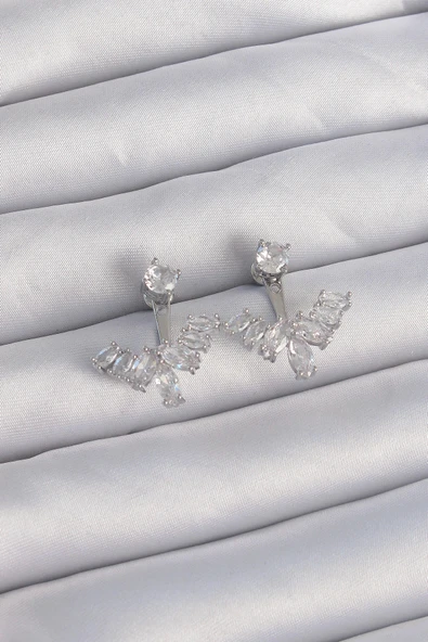 Pirinç Gümüş Renk Zirkon Taşlı V Model Küpe ürün görseli