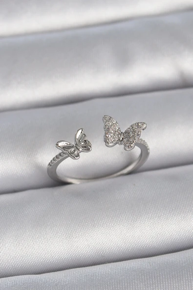 Pirinç Gümüş Renk Ayarlanabilir Zirkon Taşlı Kelebek Model Kadın Yüzük ürün görseli