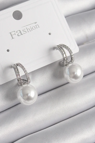 Pirinç Gümüş Renk Zirkon Taşlı Halka İnci Detay Kadın Küpe ürün görseli