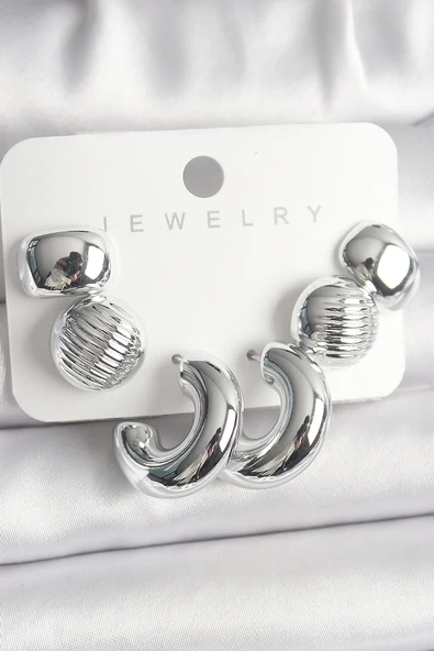 Gümüş Renk İşlemeli Daire Halka Model CCB Platik Kadın Küpe Seti ürün görseli