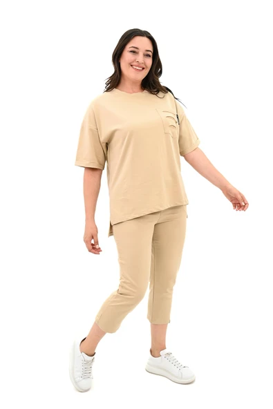 Kadın Yırtık Cep Detaylı Kısa Kollu Büyük Beden Kapri Eşofman Takım 8010-23 - 3