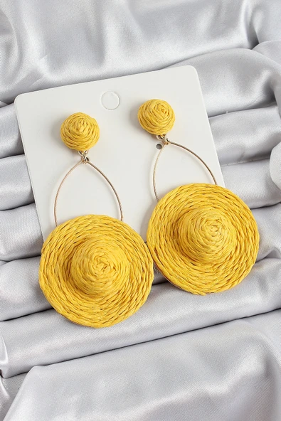 Sarı Şapka Figürlü Hasır Örgü Model Sallantılı Gold Renk Kadın Küpe - 1