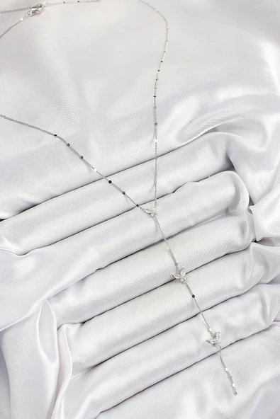 Pirinç Zirkon Taşlı Sıralı Kelebek Figürlü Y Model Gümüş Renk Kadın Kolye - Resim 2