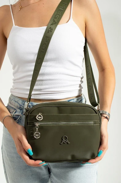 Kadın Postacı Çanta 23*18 Cm Çapraz Askılı Omuz Çantası Mega Bag Günlük Kullanıma Uygun - Resim 2