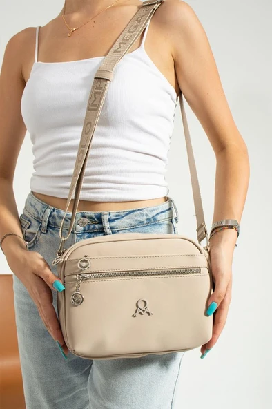 Kadın Postacı Çanta 23*18 Cm Çapraz Askılı Omuz Çantası Mega Bag Günlük Kullanıma Uygun - Resim 10