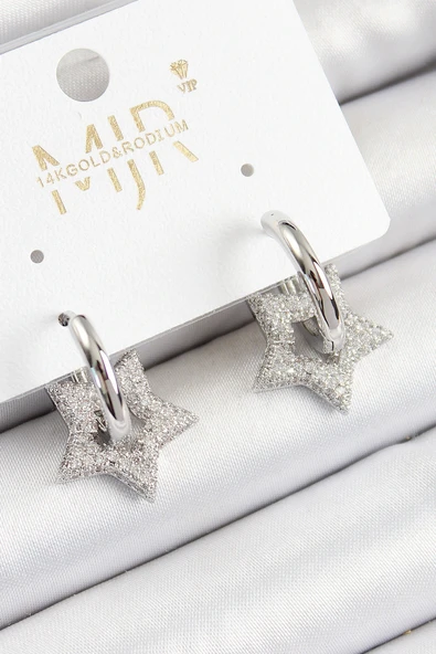 Pirinç Zirkon Taşlı Yıldız Figürlü Halka Model Gümüş Renk Kadın Küpe ürün görseli