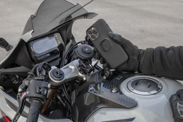 QUADLOCK USB HAVA KOŞULLARINA DAYANIKLI KABLOSUZ ŞARJ BAŞLIĞI - Resim 2