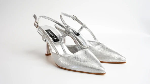 Assortie Gümüş Yılan Derisi Dokulu Topuklu Kadın Ayakkabı - 4