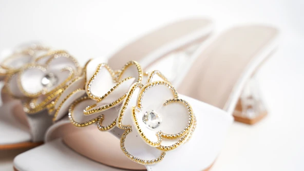 Assortie Beyaz Deri Şeffaf Topuklu Açık Mule (Slide-On) - 3