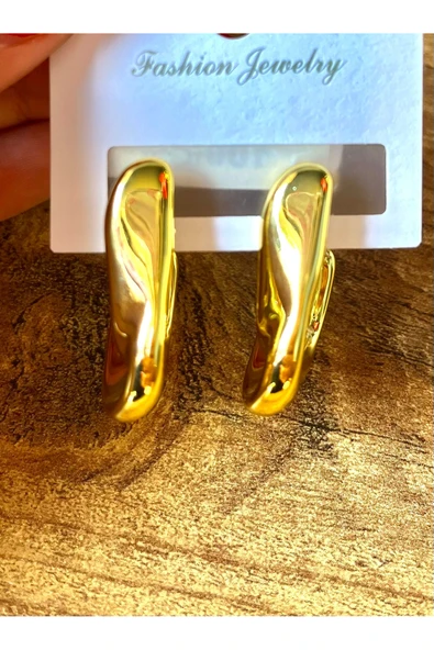 Monalisa Home Gold Renk Lüks Gösterişli Figürlü  Küpe ürün görseli 1