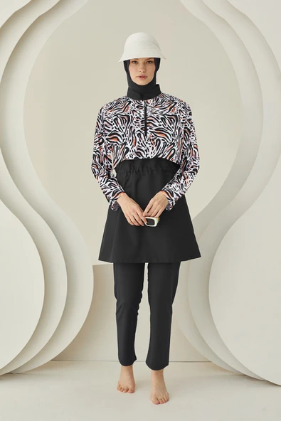 Siyah Yarım Fermuarlı Tesettür Mayo ürün görseli