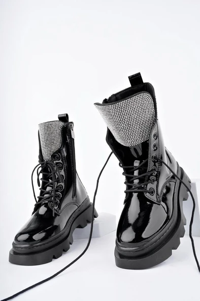 Siyah Rugan Fermuarlı Bağcıklı Lüks Kız Çocuk Botu - 2