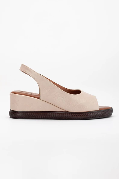 Kadın Dolgu Topuklu Ayakkabı Bej Yan Kapalı Burun Açık - Resim 2