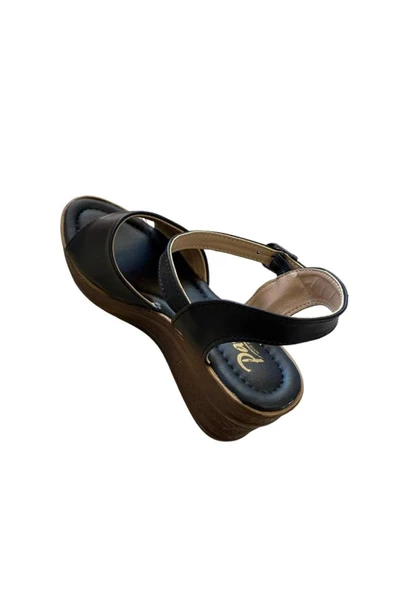 PARMİ Kadın Dolgu Topuk Sandalet - Resim 3